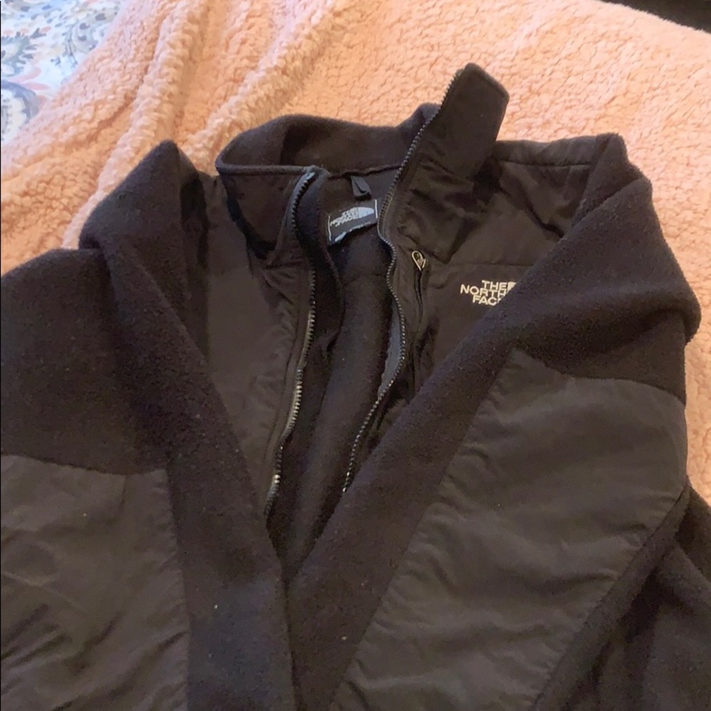 Women’s Large North Fleece
